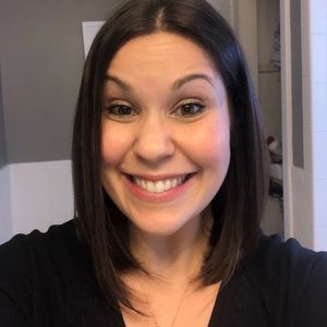 Meet your Posher, Jen